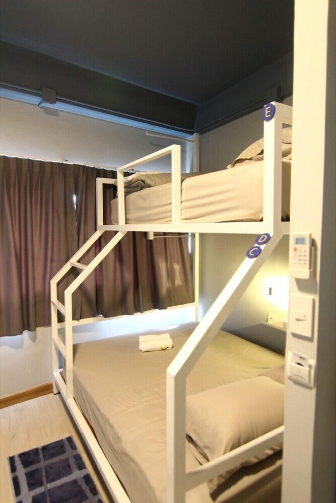 Hostal The Moon Hostel Hua Hin