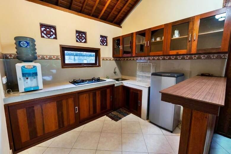 Sari Bamboo Villas