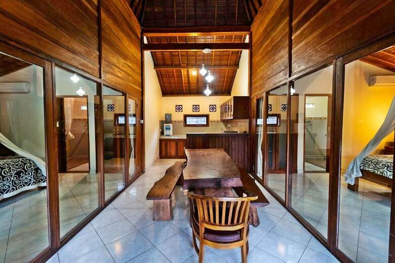 Sari Bamboo Villas