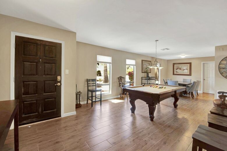 Redfield - 4 Bedroom Home - Scottsdale