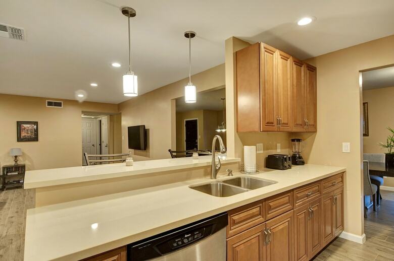 Redfield - 4 Bedroom Home - Scottsdale