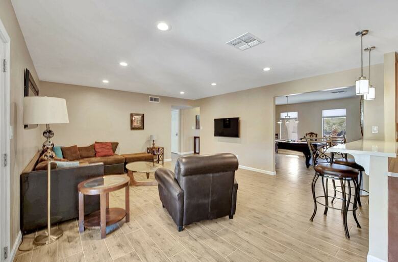 Redfield - 4 Bedroom Home - Scottsdale