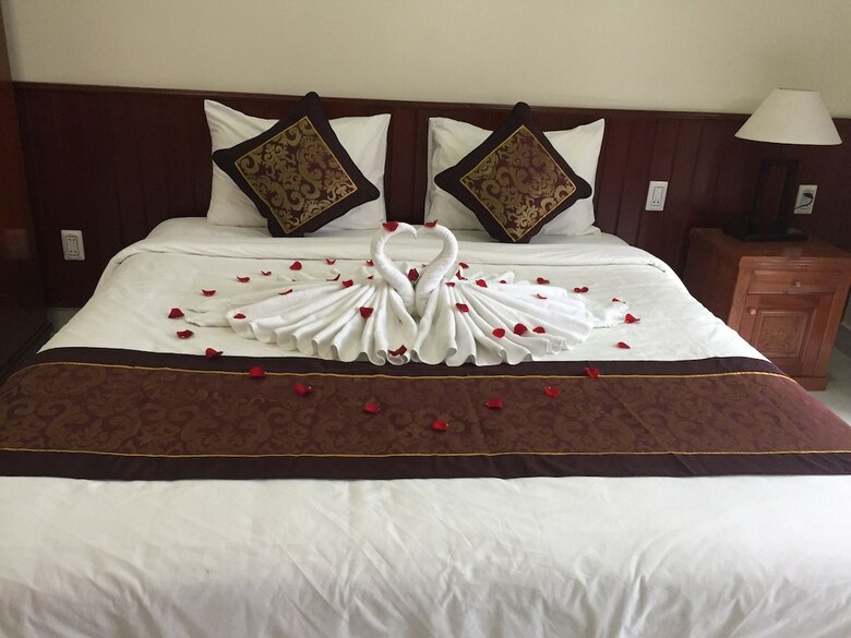 Red Rose Villa Hoi An