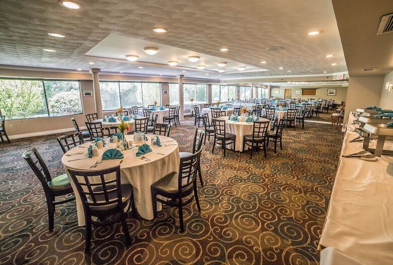 Hotel Ramada By Wyndham Middletown Newport Area