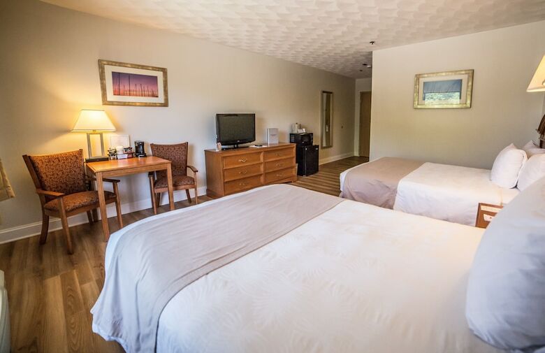 Hotel Ramada By Wyndham Middletown Newport Area