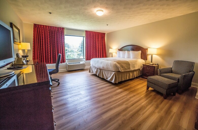 Hotel Ramada By Wyndham Middletown Newport Area