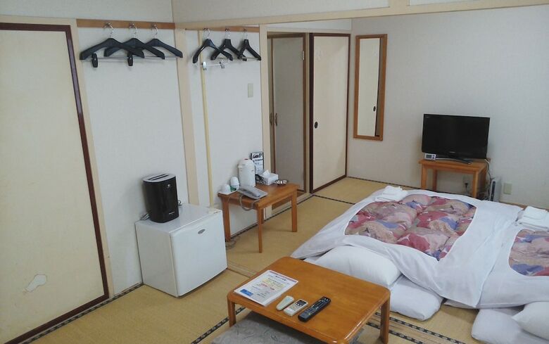 Hotel Miyako Hills Stationten