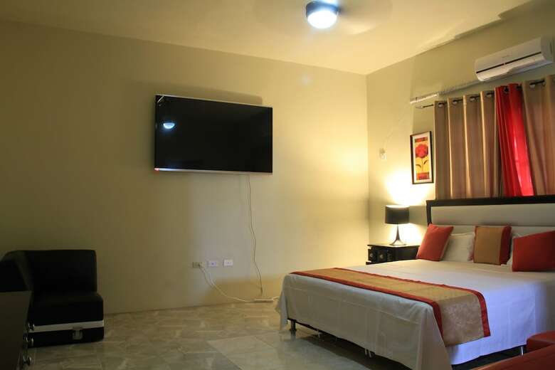 Hotel Negril Sky Blue Resorts