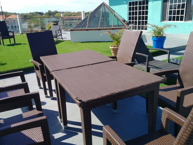 Hotel Negril Sky Blue Resorts