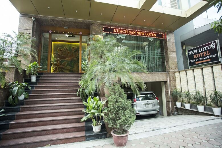 New Lotus Hotel