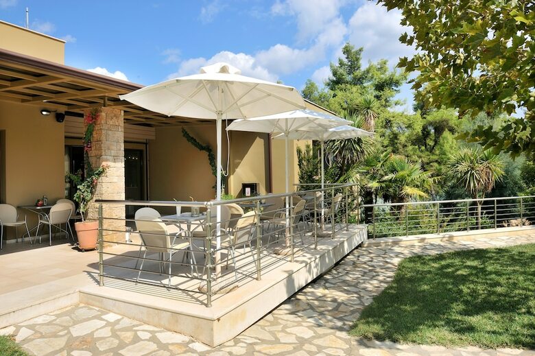 Aparthotel Polyastron Place Hotel & Spa