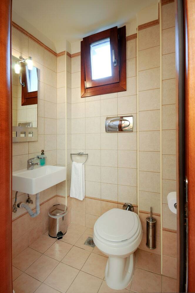 Aparthotel Polyastron Place Hotel & Spa