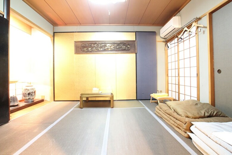 Hostal Hostel Casa Ambrosia