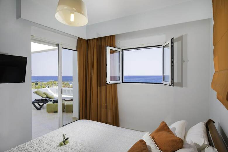 Antonoglou Beach Villas, Gennadi