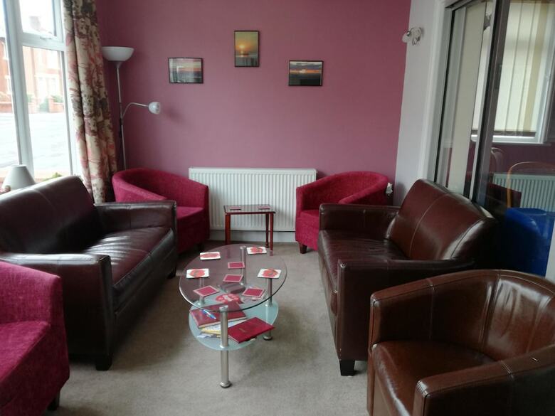 Hotel The Berwick - Over 40's Only