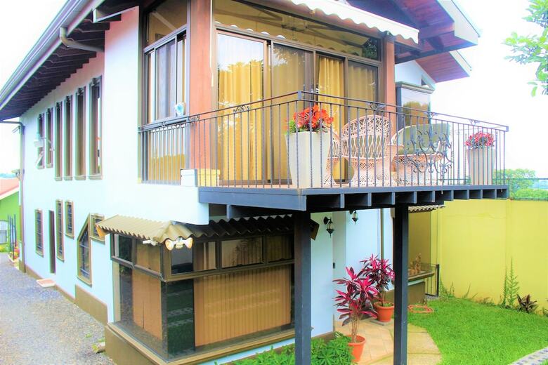 Bed & Breakfast Ruta Verde House