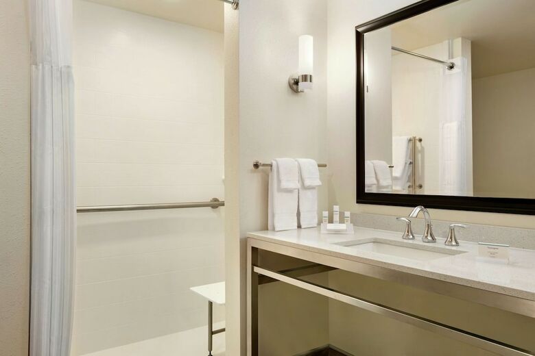 Hotel Hilton Garden Inn Statesville