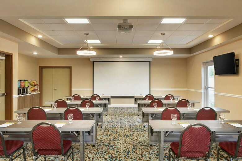 Hotel Hilton Garden Inn Statesville