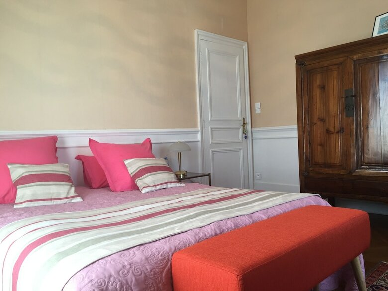 Bed & Breakfast Ch�teau D'avesnes - Le Castelet