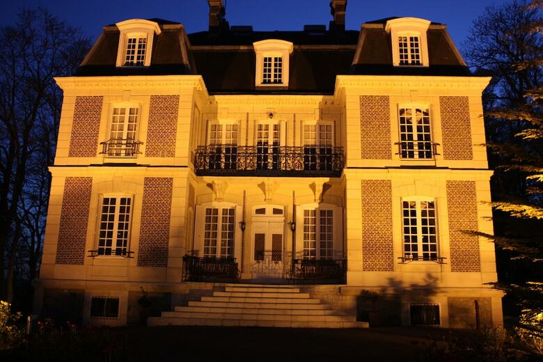 Bed & Breakfast Ch�teau D'avesnes - Le Castelet