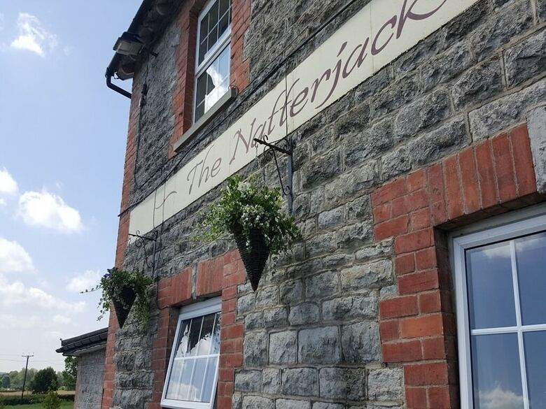 Posada The Natterjack Inn