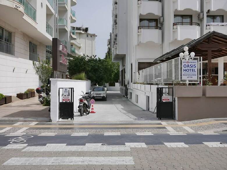 Hotel Oasis Otel