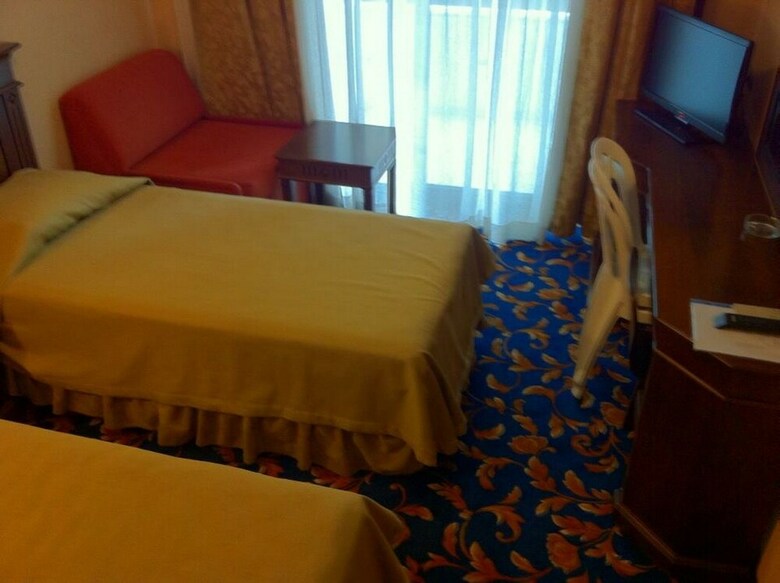 Hotel Oasis Otel