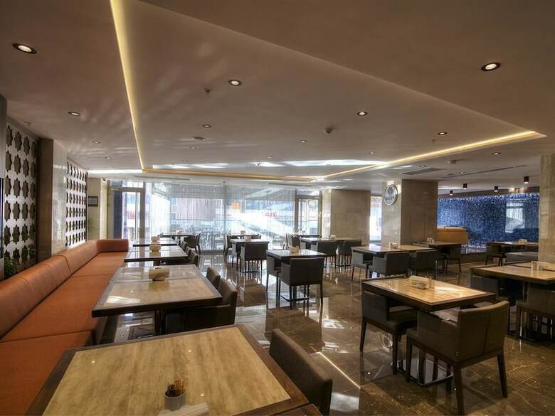 Fesa Business Hotel