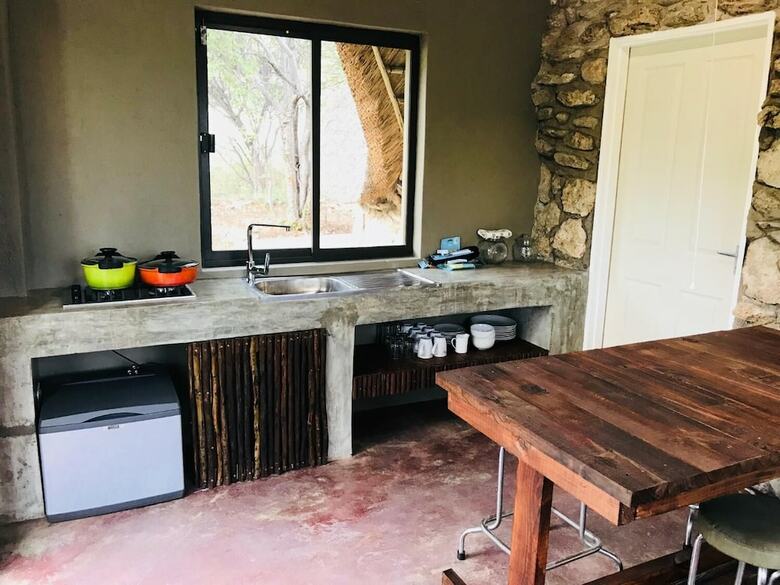 Sasa Safari Camp
