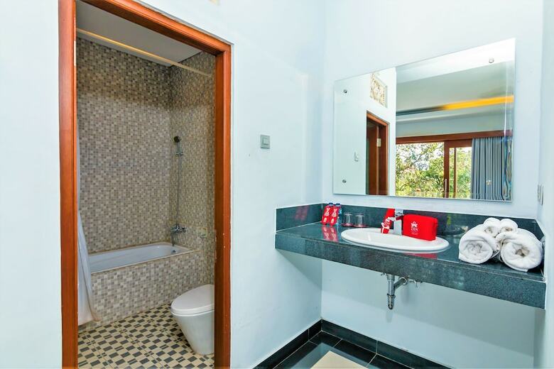 Hotel Zen Premium Ubud Hanoman II