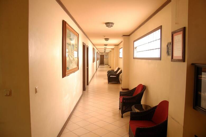 Hotel Apartelle Royal