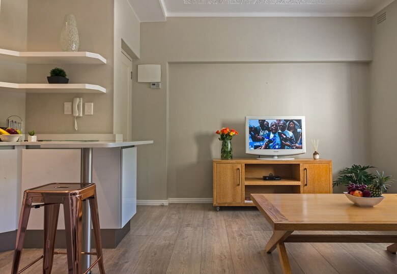 9 On Camp Apartments By Cape Summer Villas