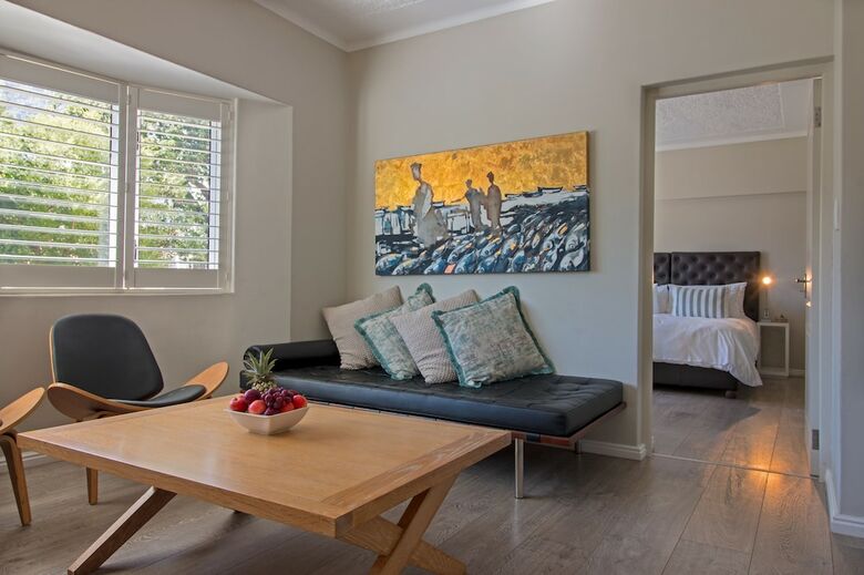 9 On Camp Apartments By Cape Summer Villas