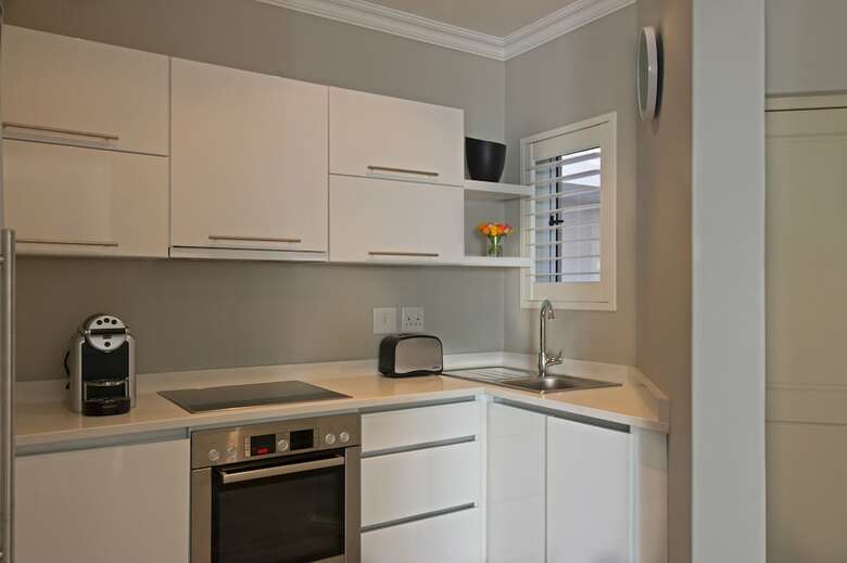 9 On Camp Apartments By Cape Summer Villas