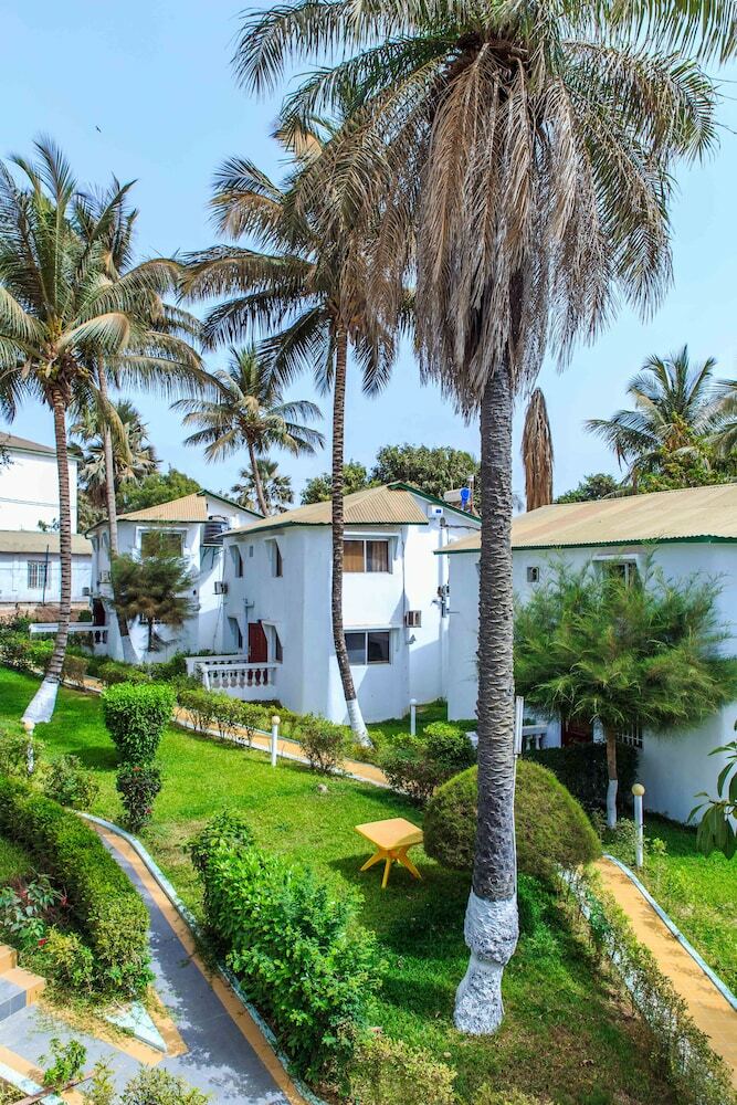 Paradise Suites Hotel