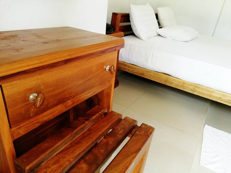 Hotel Rajarata Lodge