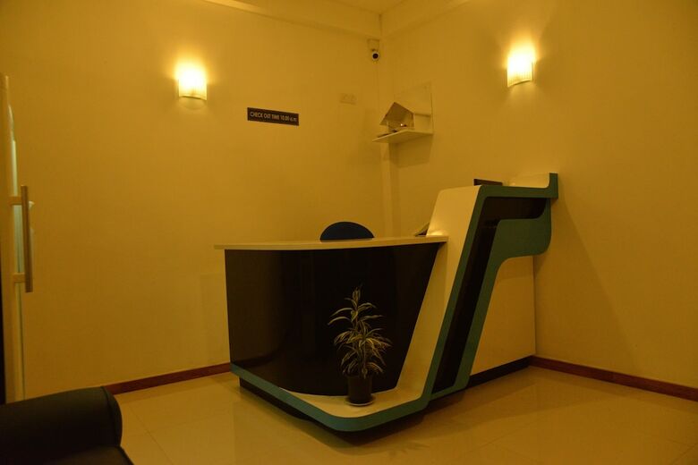Hotel Rajarata Lodge