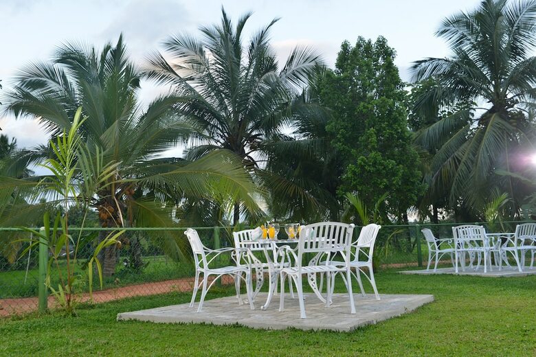 Hotel Rajarata Lodge