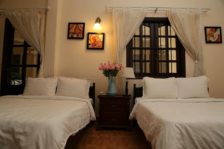 Le Petit Paris Hotel Dalat