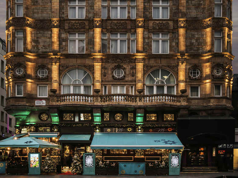 Victory House London Hotel