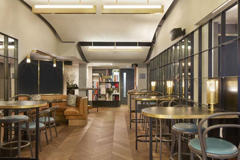 Victory House London Hotel