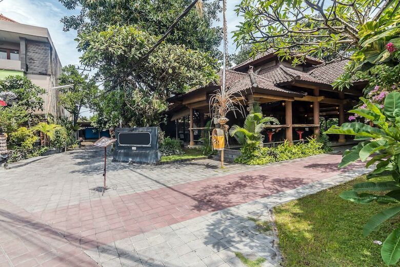 Hotel Zen Rooms Seminyak Taman Petitenget
