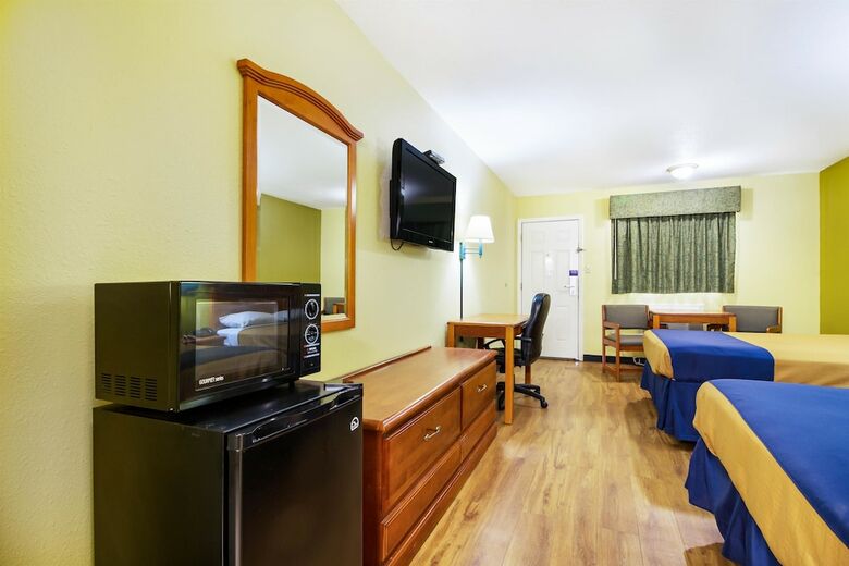 Motel 6 Wharton, Tx