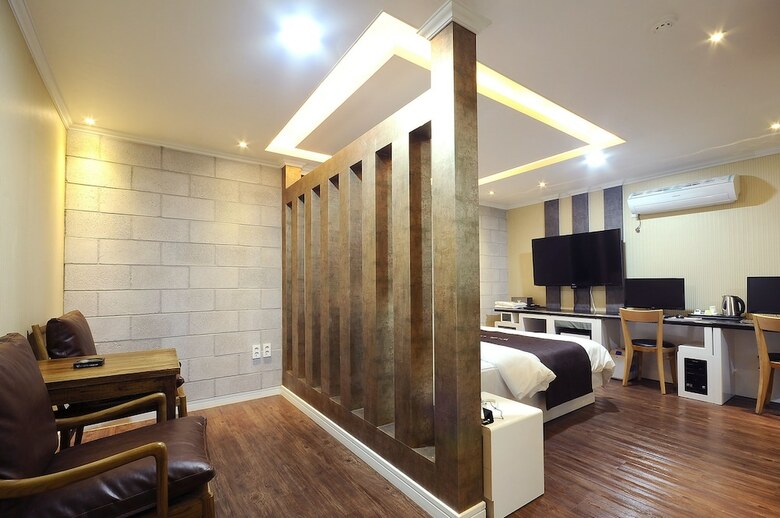Hotel Wep Gimhae