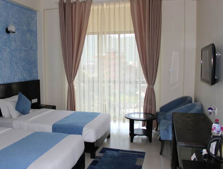 Hotel Tuki Resort