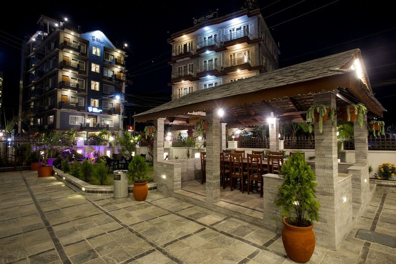 Hotel White Pearl