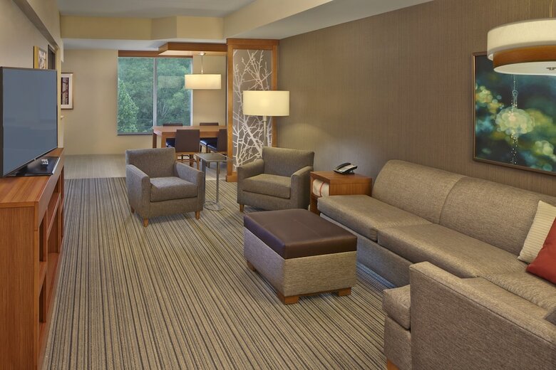 Hotel Hyatt Place Chapel Hill / Southern Village