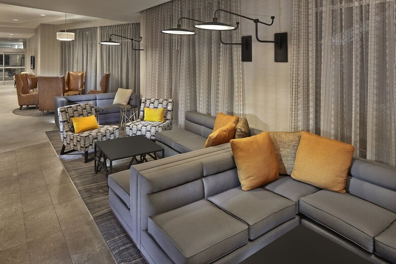 Hotel Hyatt Place Chapel Hill / Southern Village