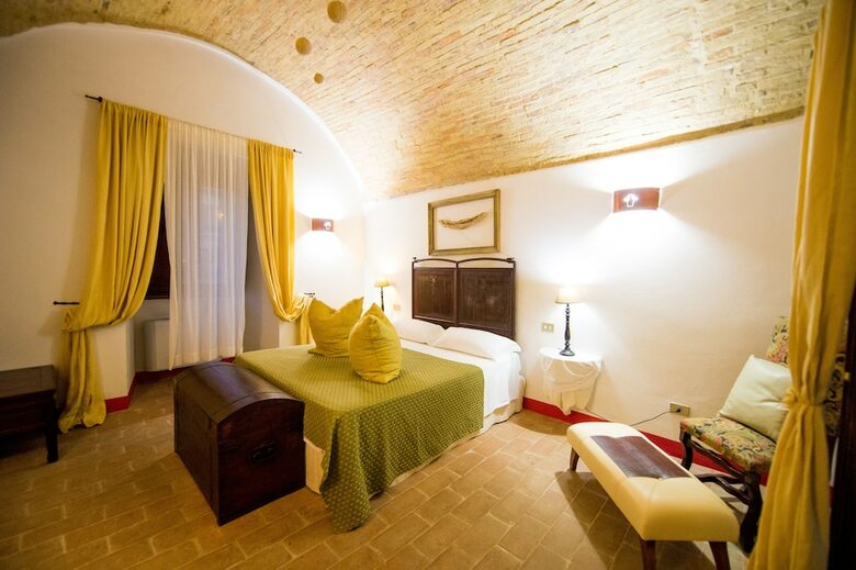 Agroturismo Torre Della Botonta