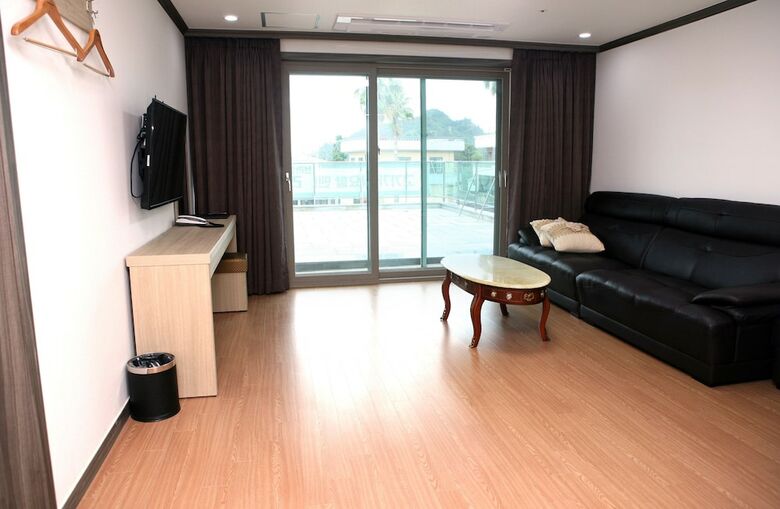 The Blue Jeju Hotel